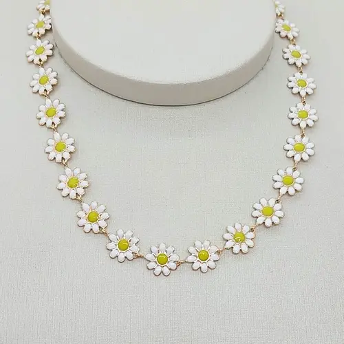 COLAR FLOR MARGARIDA BANHADA A OURO 18K