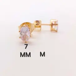Brinco oval M banhado a ouro 18k