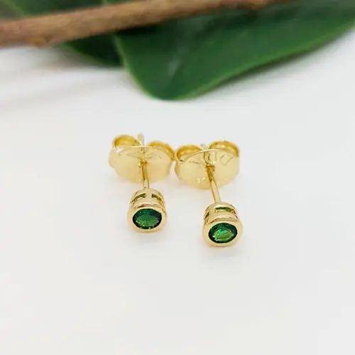 Brinco Cx Inglês Verde Banhado a Ouro 18K