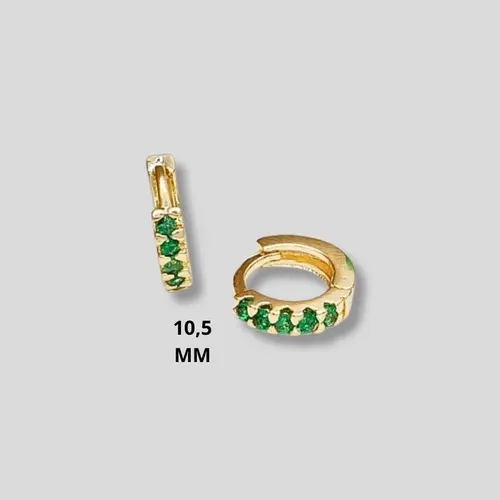Brinco Argola Cravejada Cor de Rubi Banhado a Ouro 18K