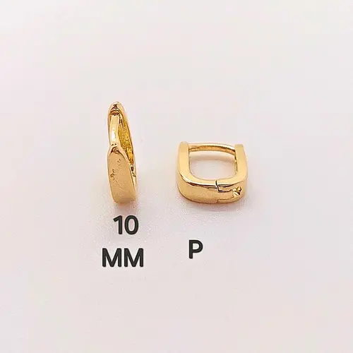Argola  Retangular Lisa Banhado a Ouro 18K