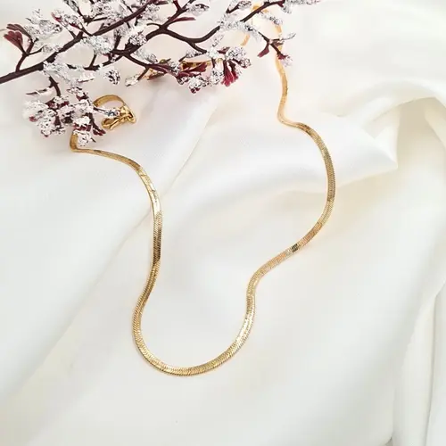CHOKER FITA DOURADA BANHADA A OURO 18K
