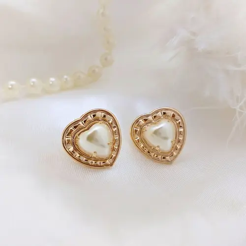 BRINCO CORAÇÃO HARMONIA BANHADO A OURO 18K
