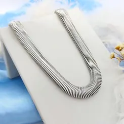 CHOKER MALHA GROSSA BANHADA A O.B