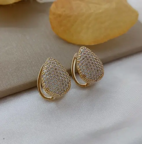 Brinco Argola Gota de Luxo Banhado a Ouro 18K