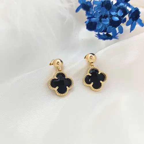 Brinco de Trevo Banhado a Ouro 18K
