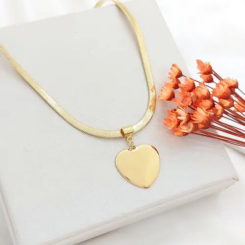 CHOKER CORAÇÃO LUMINA BANHADO A OURO 18K