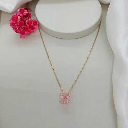 COLAR PINK CRYSTAL GOLD BANHADO A OURO 18K