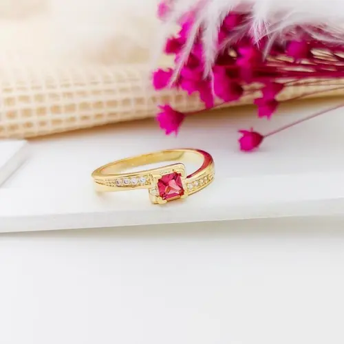 ANEL VERDE SERENA BANHADO A OURO 18K