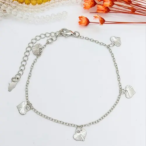 Pulseira Corações Banhado a Ouro Branco
