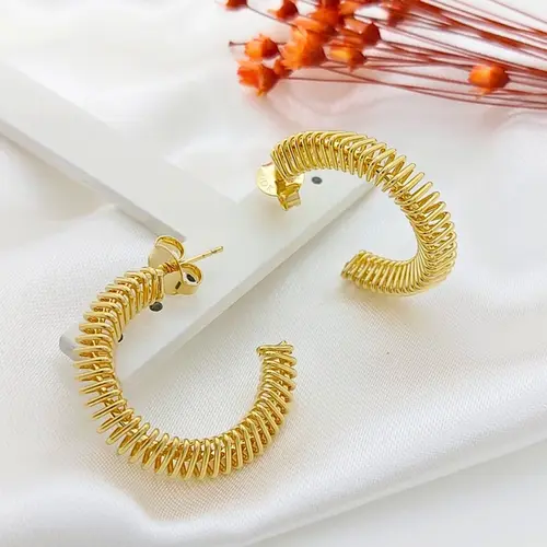 Argola Espiral Banhado a Ouro 18K