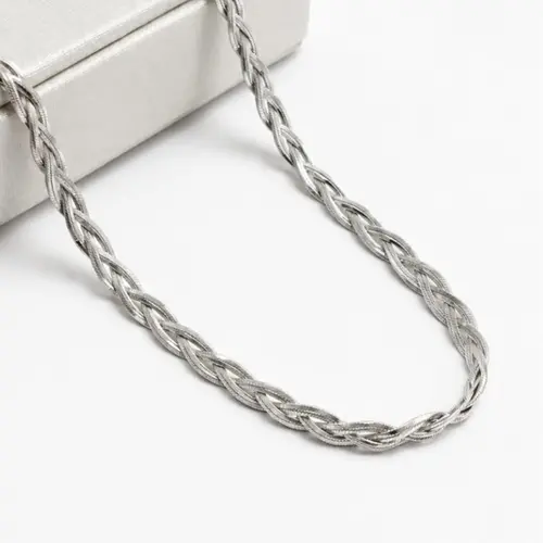 COLAR TRANÇADO LISO EM AÇO INOXIDAVEL