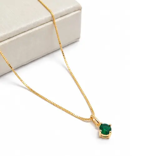 COLAR PINGENTE VERDE BANHADO A OURO 18K