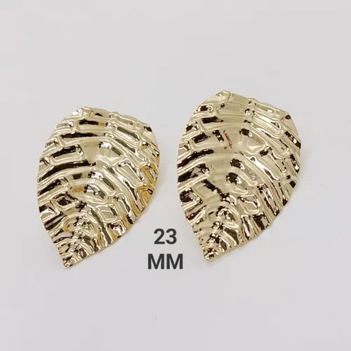 Brinco Folha Estriada Banhado a Ouro 18K
