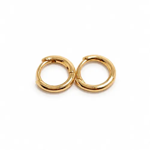 ARGOLA LISA M BANHADA A OURO 18K