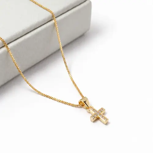 COLAR CRUZ BANHADO A OURO 18K