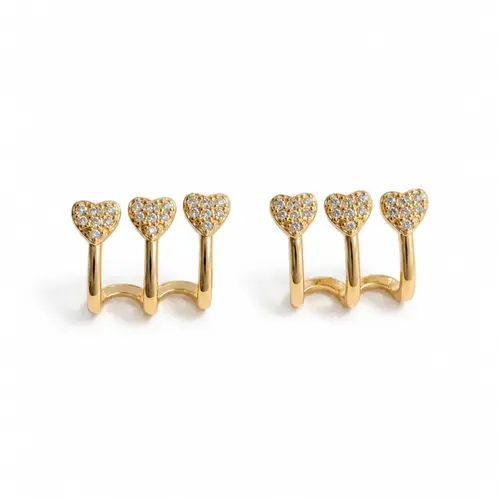 BRINCO EAR HOOK CORAÇÕES BANHADO A OURO 18K