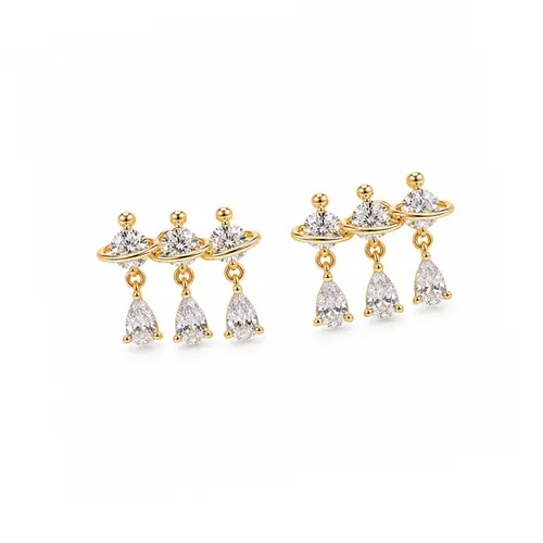 BRINCO TRIPLO BANHADO A OURO 18K