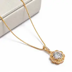 COLAR FLOR BANHADO A OURO 18K