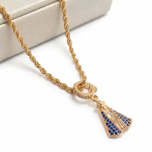 CHOKER COM PATUÁ SANTA BANHADO A OURO 18K