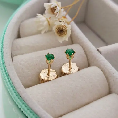 BRINCO GREEN SHINE BANHADO A OURO 18K