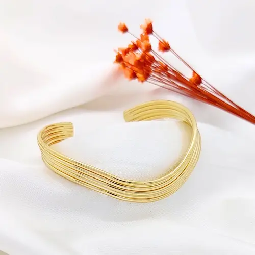 BRACELETE FLUXO DOURADO BANHADO A 18K