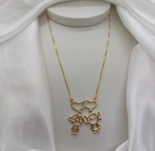 CORRENTE  2 BONECOS BANHADA A OURO 18K