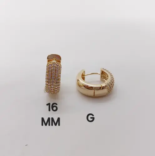 Brinco Argola Cravejado Domínio Banhado a Ouro 18K