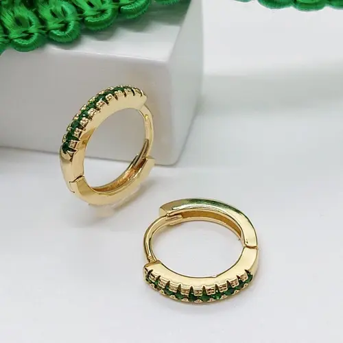 Brinco Argola Dourada Cor Esmeralda Banhado a Ouro 18K