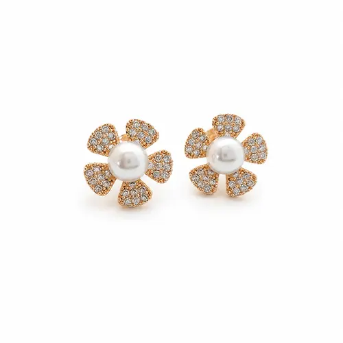 BRINCO FLOR PEROLADO CRAVEJADO BANHADO A OURO 18K
