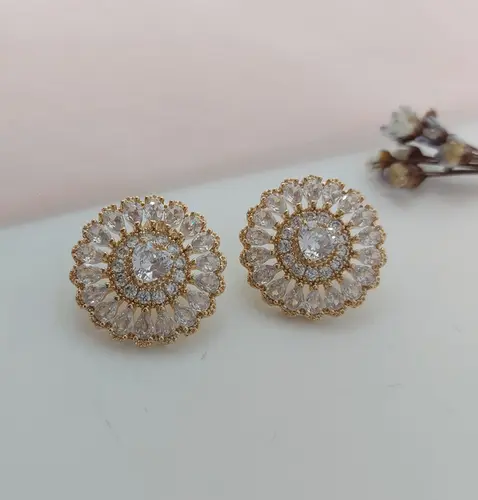 BRINCO VALEN BANHADO A OURO 18K