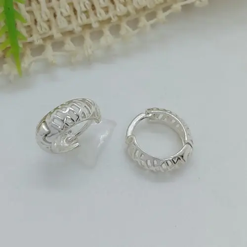 ARGOLA TRAMA BANHADA PRATA 925