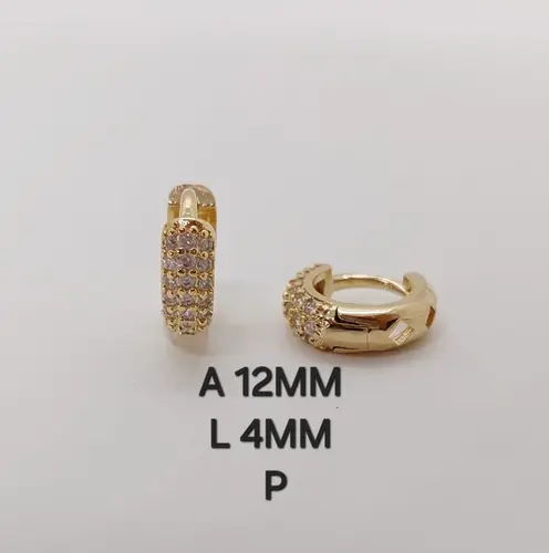 Brinco Argola Mini Luxo Cravejada Banhado a Ouro 18K