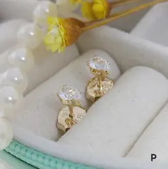 BRINCO PONTO DE LUZ GOTA P BANHADO A OURO 18K