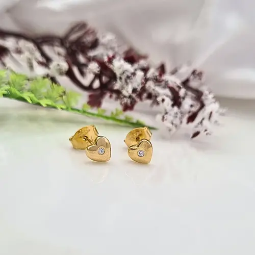 BRINCO CORAÇÃO DELICATO BANHADO A OURO 18K