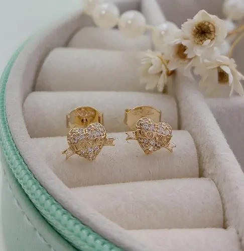 BRINCO LOVE HEART BANHADO A OURO 18K