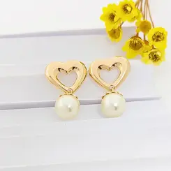 BRINCO CORAÇÃO VAZADO BANHADO A OURO 18K
