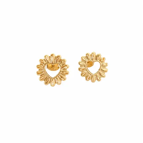 BRINCO FLOR COM CORAÇÃO VAZADO BANHADO A OURO 18K