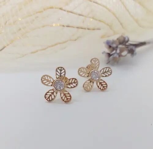 BRINCO KAIRA GOLD BANHADO A OURO 18K