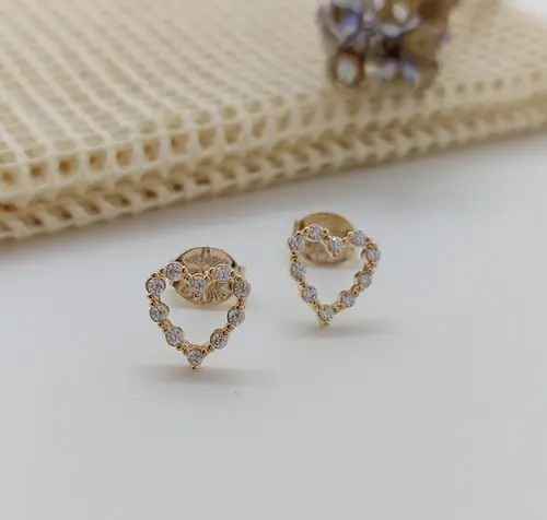 BRINCO CORAÇÃO IMPERIAL SHINE BANHADO A OURO 18K