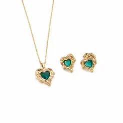 CONJUNTO CORAÇÃO VERDE BANHADO A OURO 18K
