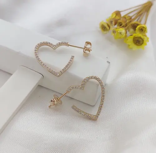 Brinco Argola Coração Encanto Banhado a Ouro 18K