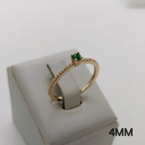 Anel Gota verde Delicado Banhado a Ouro 18K