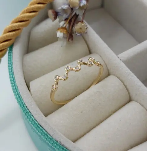 ANEL CONEXÕES BANHADO A OURO 18K