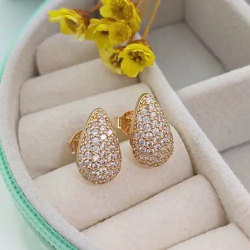 BRINCO GLAMOUR BANHADO A OURO 18K