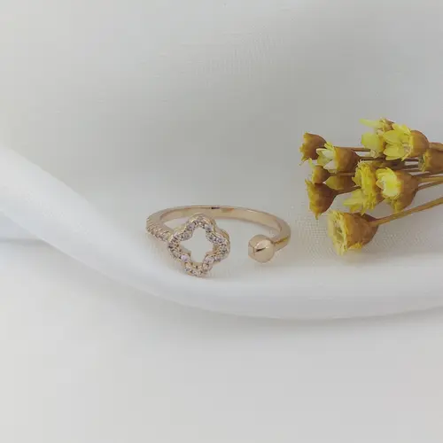 ANEL LUZ DE TREVO BANHADO A OURO 18K