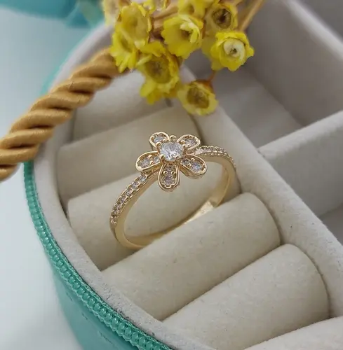 ANEL FLOR ENCANTADA BANHADA A OURO 18K