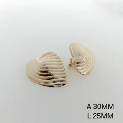 BRINCO CORAÇÃO GOLDEN WEVE BANHADO A OURO 18K