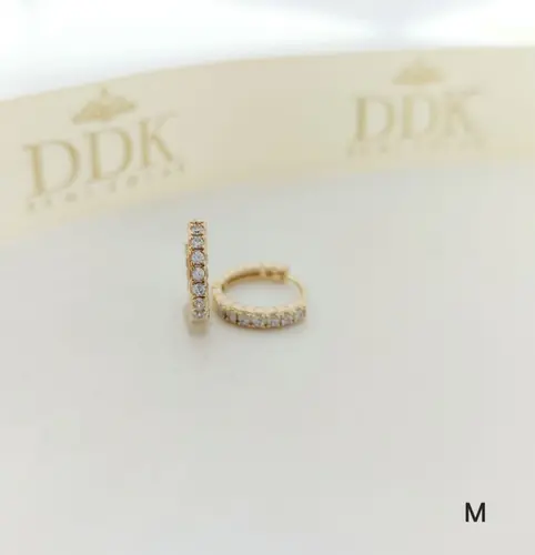 Brinco Argola Clássica Cravejada Banhado a Ouro 18K