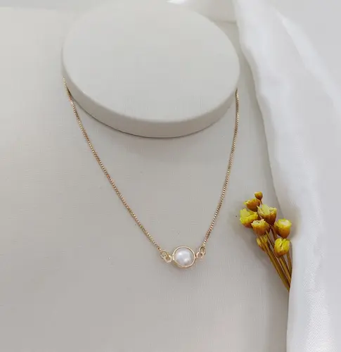 CHOKER PONTO DE LUZ COM PÉROLA BANHADA A OURO 18K